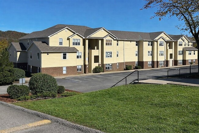 BRITTANY POINT APARTMENTS