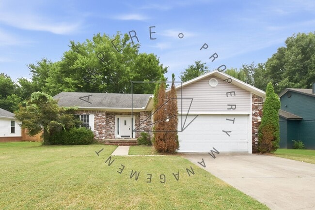 Photo - 2559 W Arthur Hart St