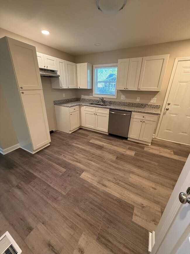 Photo - 116 Bennett Ct Unit 116