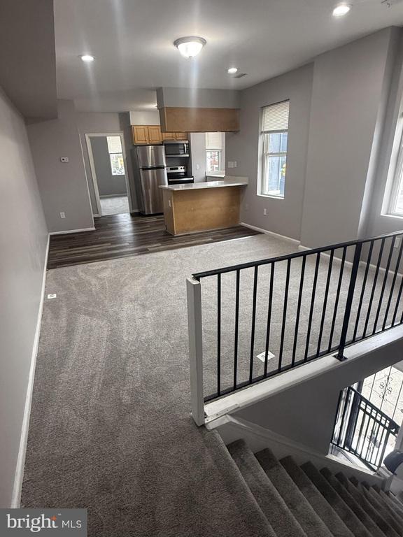 Photo - 2643 E Madison St