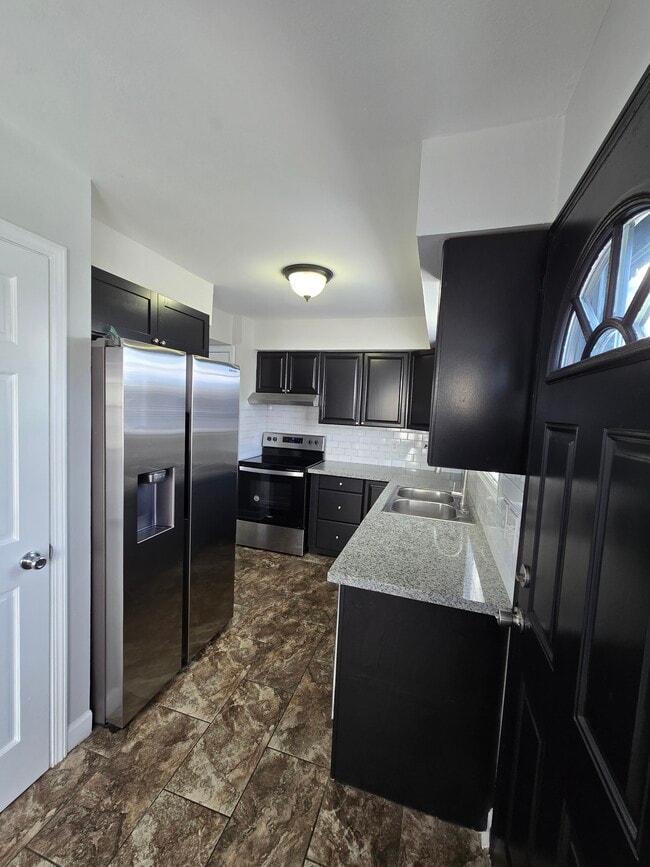 Photo - 5839 S Illinois Ave