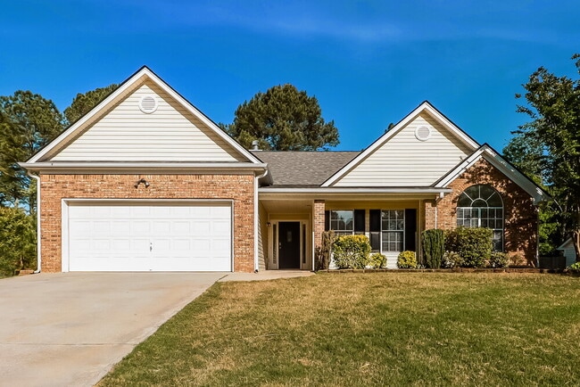 Building Photo - 30 Avonlea Dr