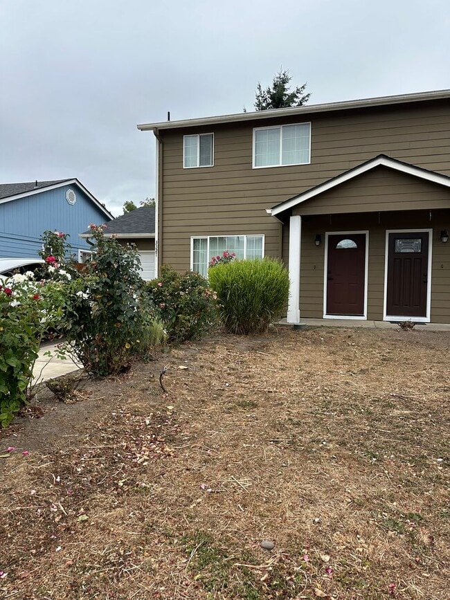 Building Photo - Rockingham Duplex- Northeast Salem Rental