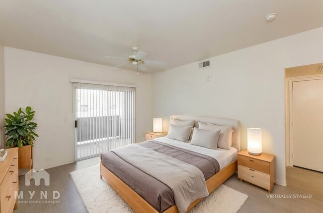 Photo - 9620 W Russell Rd Unit 1125