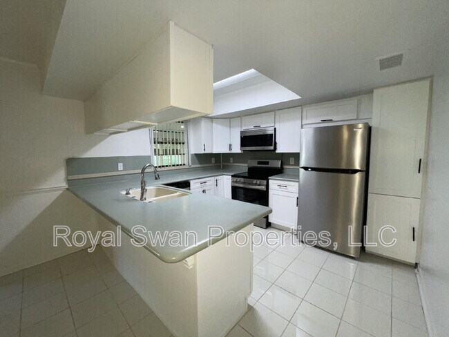 Photo - 222 Lakeview Dr