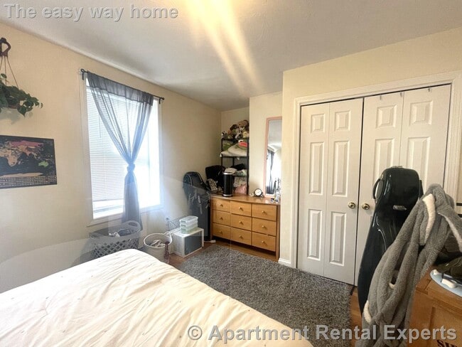 Photo - 1056 Cambridge St Unit #3R