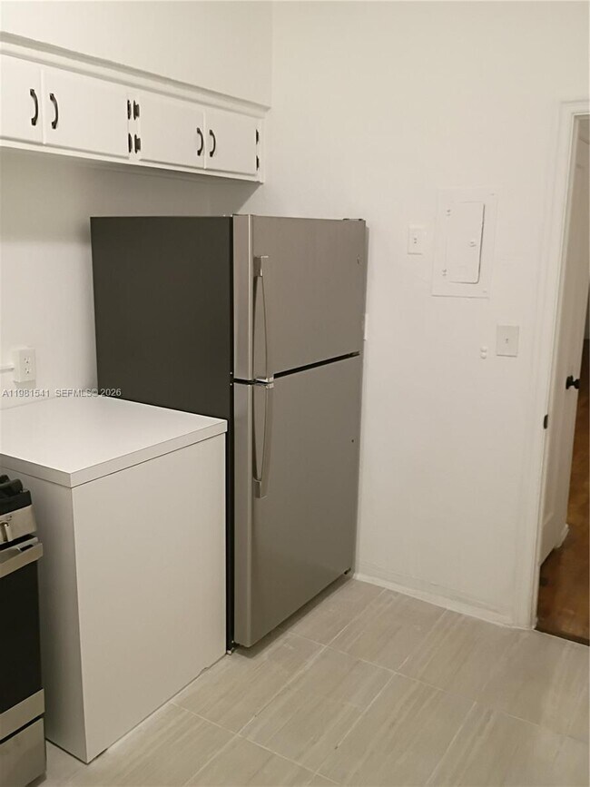 Photo - 235 83rd St Unit 4