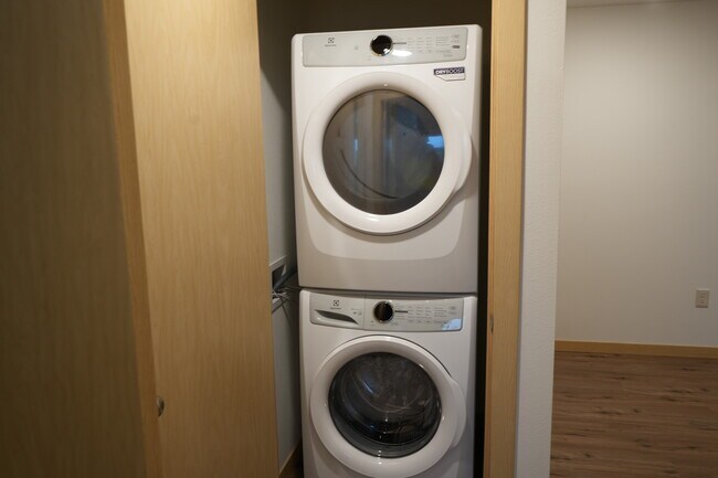 In-Unit Laundry