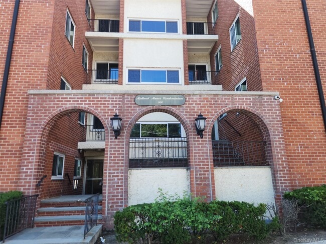 Photo - 900 Midland Ave Condo Unit A1
