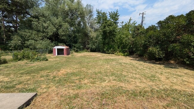 Photo - 808 White Ave