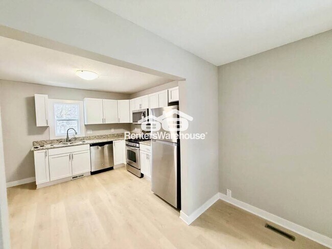 Photo - 3623 SW 9th St