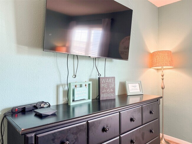 Photo - 3506 Cove View Blvd