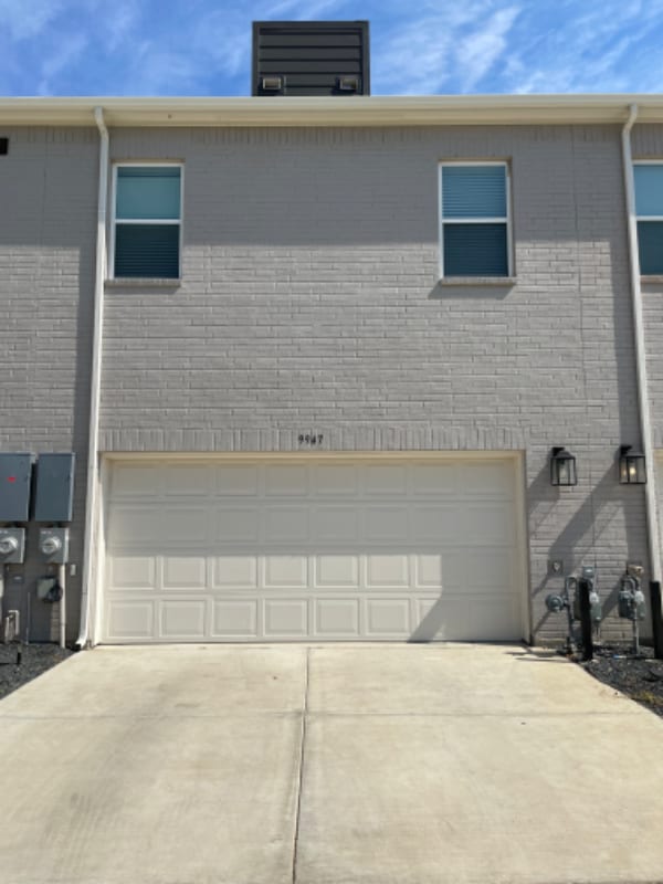 Photo - 9947 Michael Irvin St