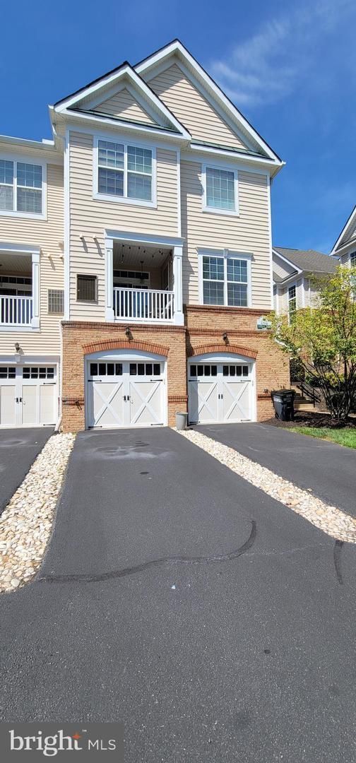 43840 Hickory Corner Terrace