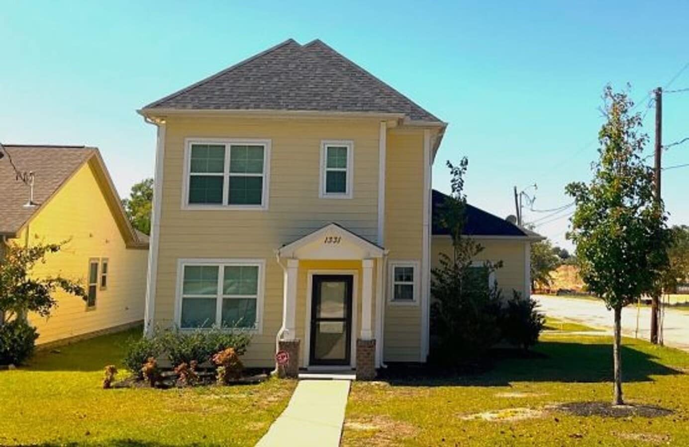 Photo - Beautiful 4bed/2.5bath in Hampton Place