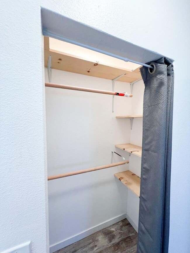 Photo - 2815 1st St Unidad 2817 1/2 B