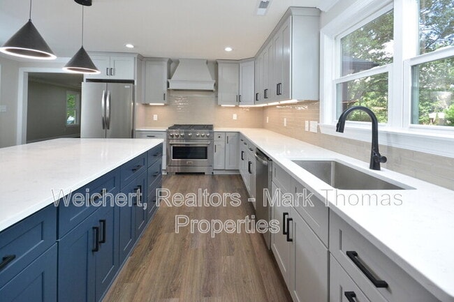 Photo - 1705 Mason Rd