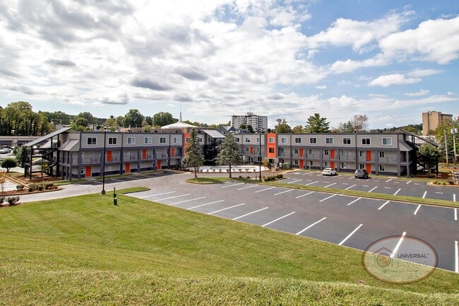 The Hub at Mountcastle