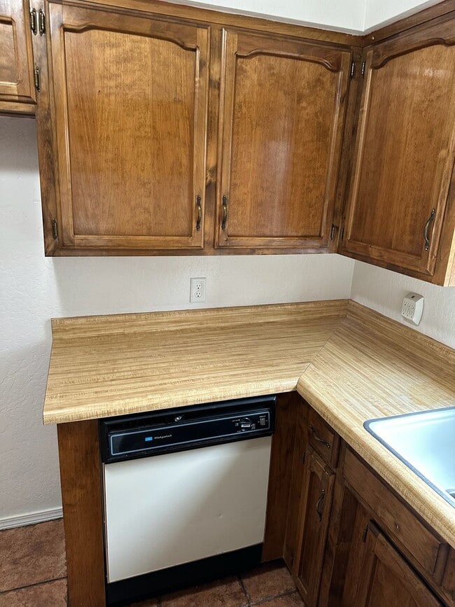 Photo - 4120 W Iris Ave