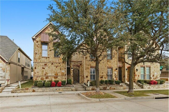 Photo - 8808 Paradise Dr