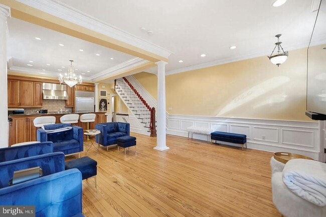 Photo - 949 S St NW