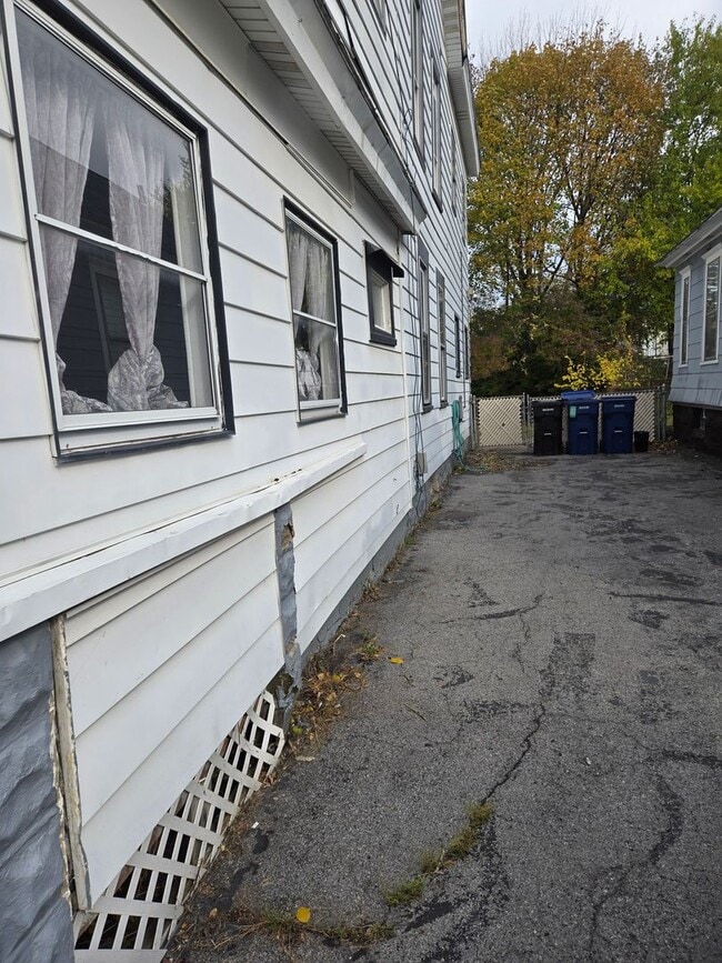 Photo - 128 Dale St Unit 128 Dale St - Apt 2