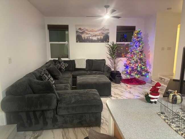 Photo - 7331 Carrot Ridge St