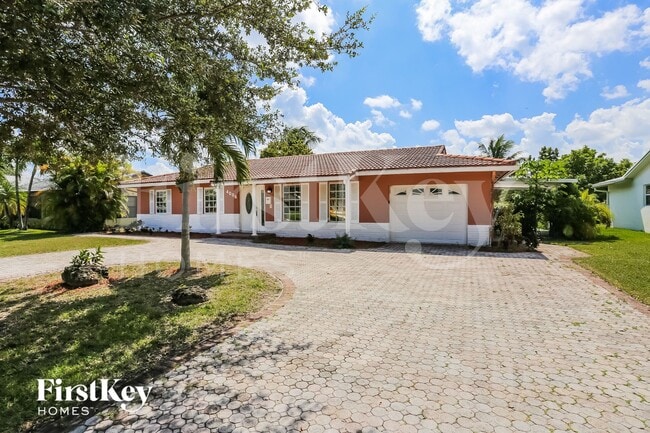 Photo - 4006 NW 76th Ave