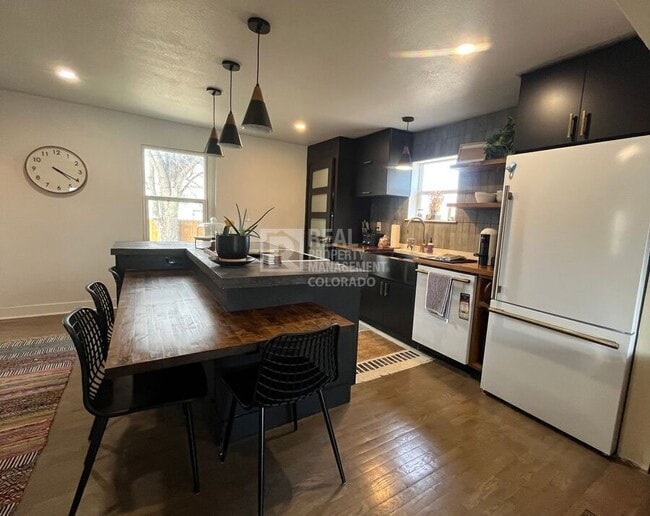 Photo - 108 Walnut St