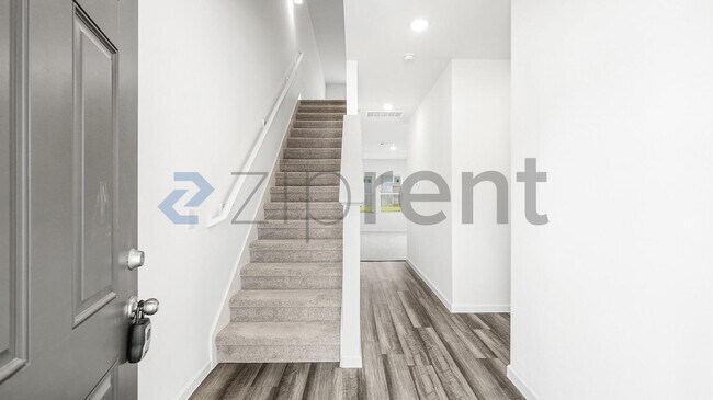Photo - Unit