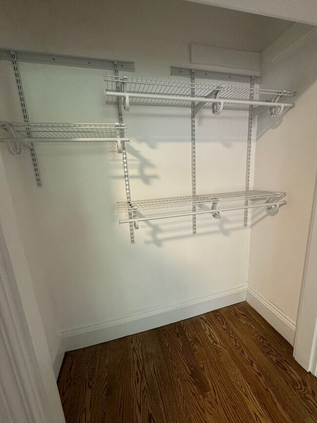 Photo - 17 Worthington St