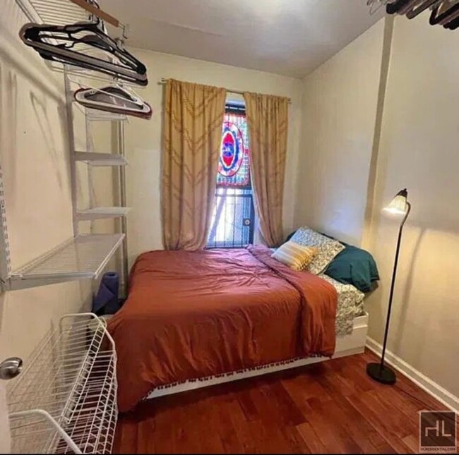 FRANKLIN AVENUE - FRANKLIN AVENUE Apartment Unit 1