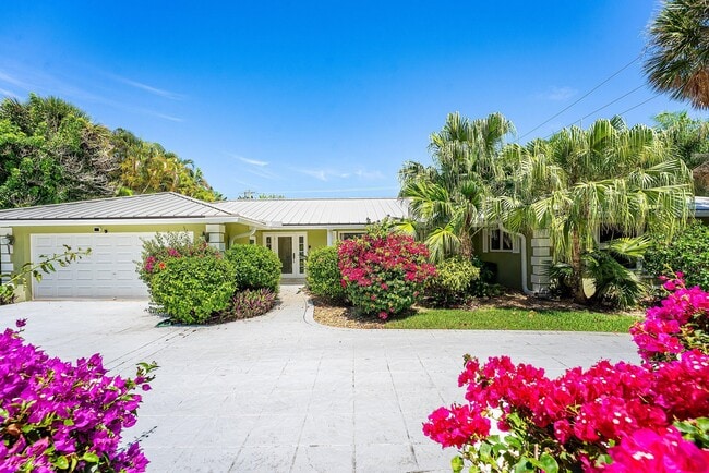 Photo - 1350 Spanish River Rd