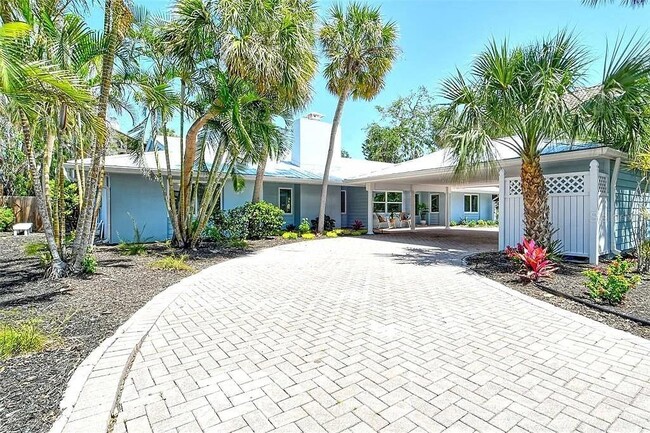 Building Photo - 4852 Featherbed Ln