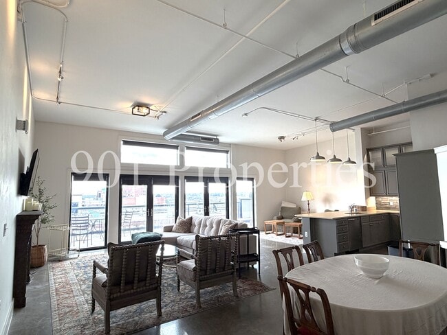 Photo - 505 Tennessee St