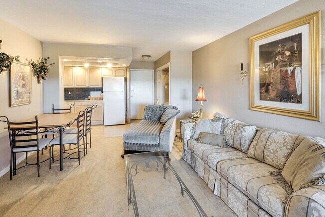 Photo - 740 Weston Rd Unidad SI FL9-ID1596265P