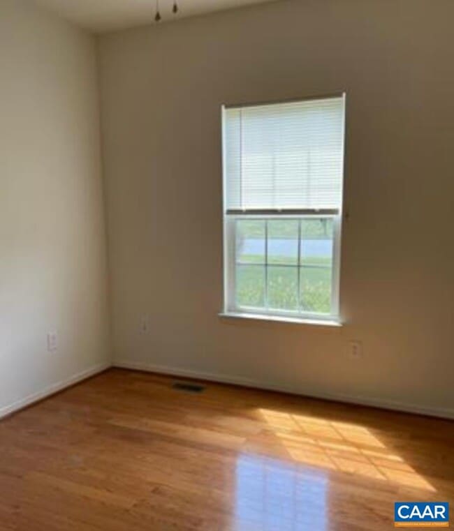 Photo - 154 Holly Hill Dr