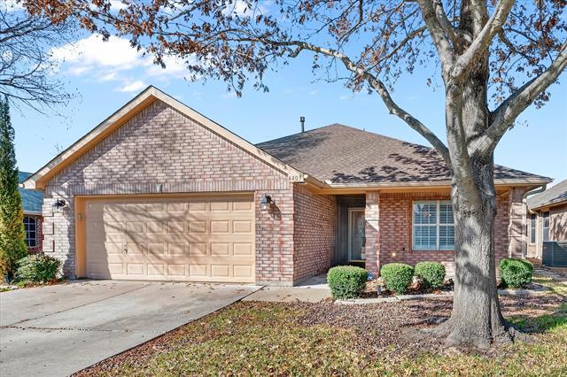 Photo - 4403 Shady Elm Dr