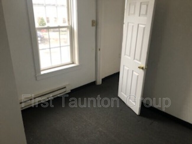 Photo - 2 Union St Unidad 1