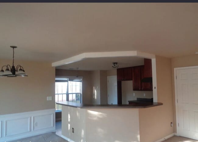 Photo - 3303 Saville St SW