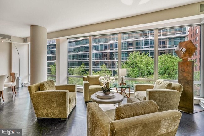 Photo - 1111 23rd St NW Unit 4F