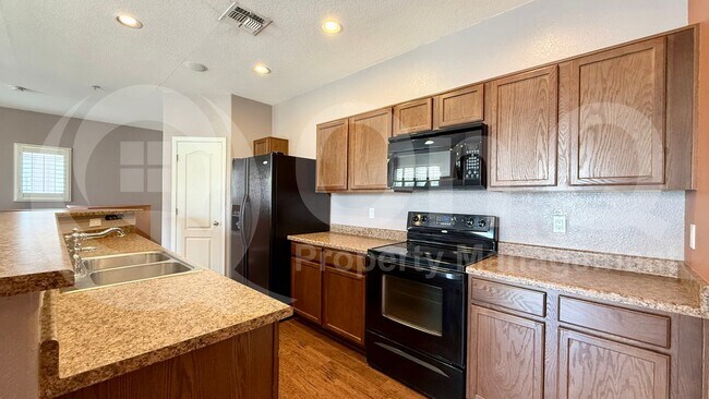 Photo - 1265 S Aaron