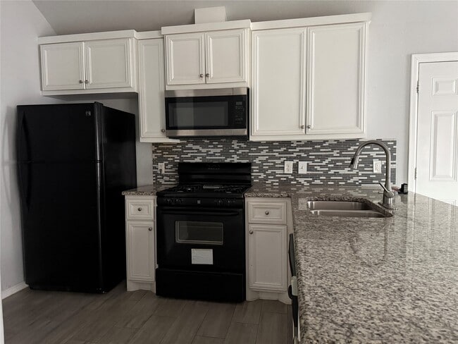 Photo - 4509 Larkspur St