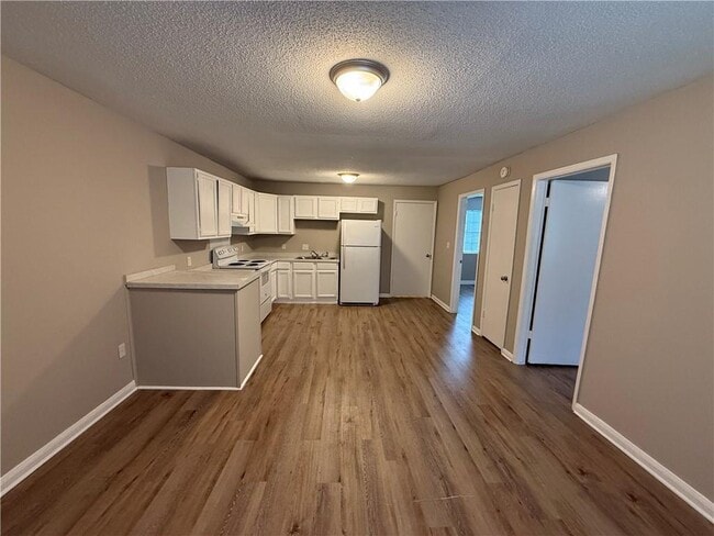 Photo - 11290 Tanner Williams Rd