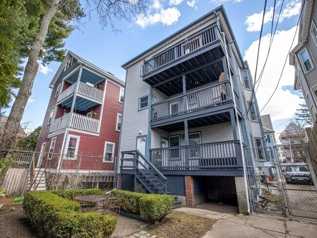 Photo - 14 Haverford St Unit 1