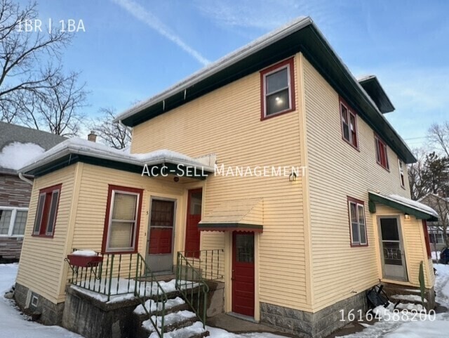 Photo - 209 Valley Ave NW Unit 4