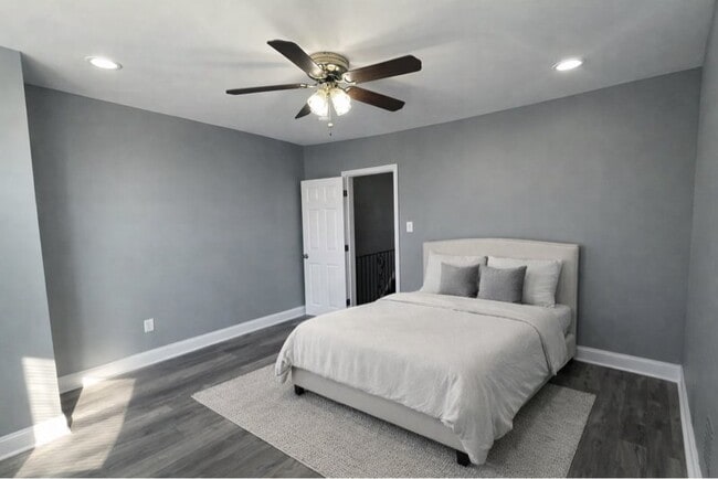 Photo - 1611 S Yewdall St