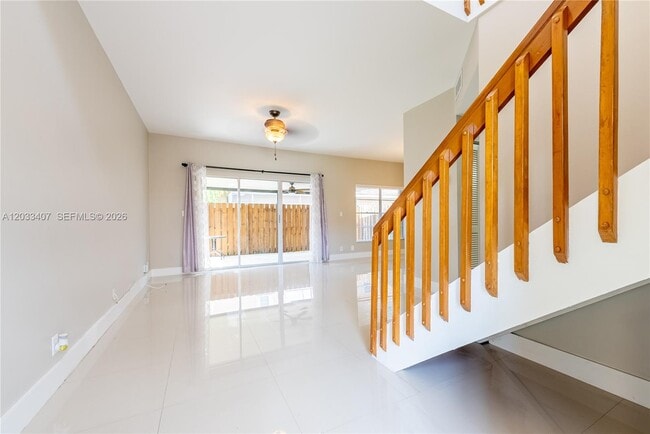 Photo - 19160 NW 82nd Cir Ct