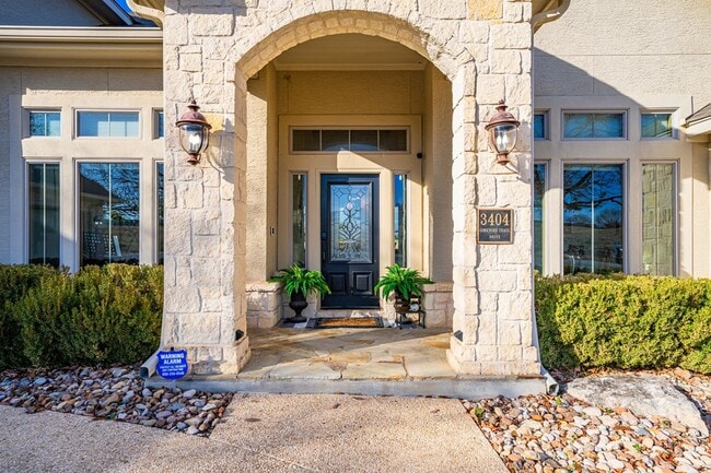 Photo - 3404 Comanche Trace Dr