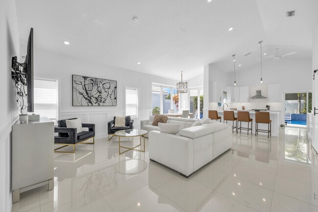 39 Dorchester Cir